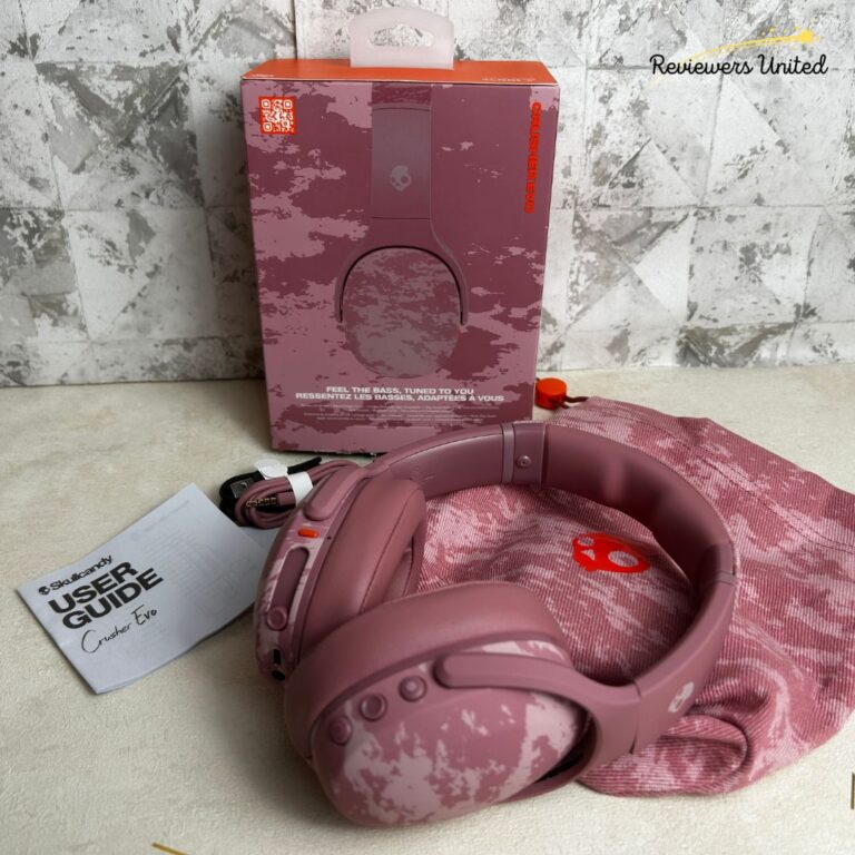 Skullcandy crusher headphones.