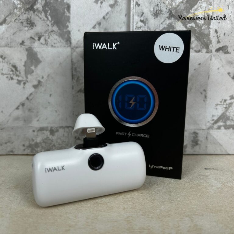 iWalk portable charger